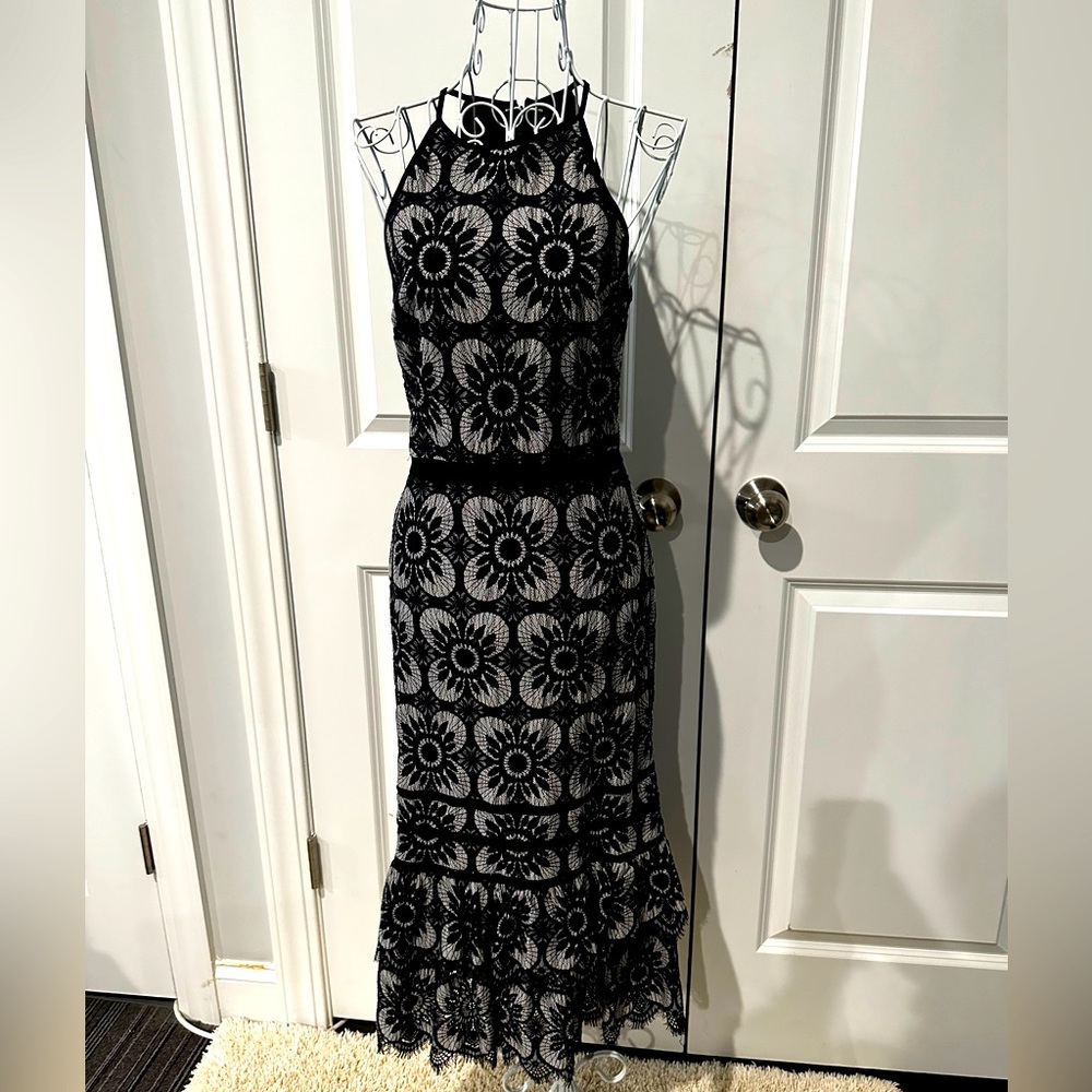 Flawless Banana Republic midi dress, size 2